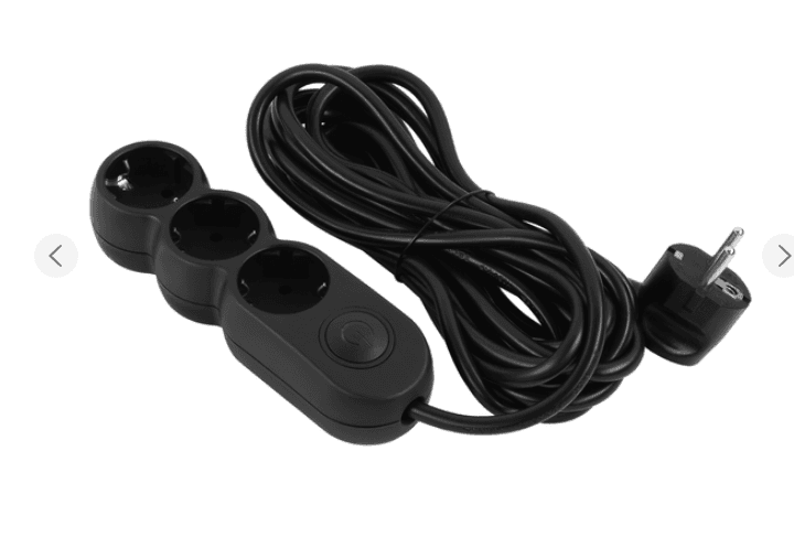 Подовжувач 2E-U03VES5MBK Plus 3хТип F, 3х1мм кв, 10A, 5м, чорний